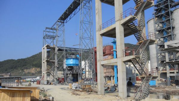 Projeto de contrato da fábrica de produção de pó mineral com produção anual de 120 toneladas para a Fujian Yuanxin Construction Material Co, Ltd em 2012